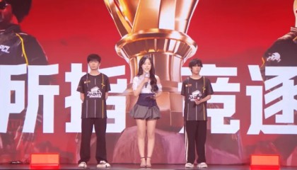 开云网页版-Shen&amp;amp;阿童木：四人不分具体位置灵活处理 Longz指挥自由度高