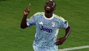 开云官网-斯基拉：尤文希望今夏再签两名球员，穆阿尼、哲格罗瓦是主要目标