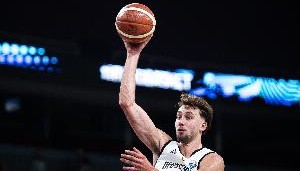 开云官网-频频杀伤！小瓦格纳17中5砍全队最高23分外加7板4助 罚球14中13